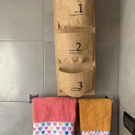 Cd Romanello Oda ve Kahvaltı 3*