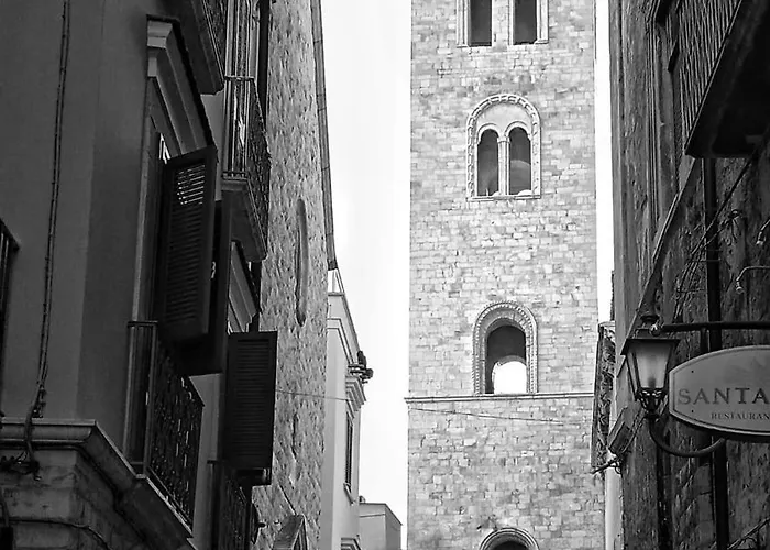 Cd Romanello לינה וארוחת בוקר 3*